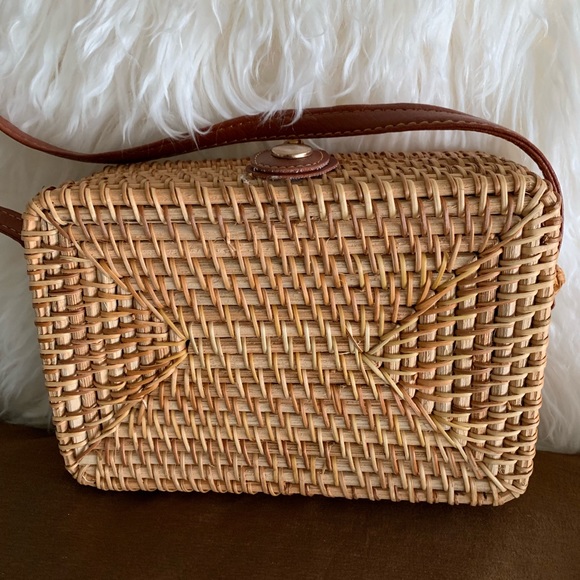 🌾 Hand picked Rattan Straw crossbody bag - Picture 2 of 8